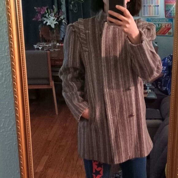 Vintage stripe wool coat Ladies garment worker union made Winter Coat - Picture 11 of 11